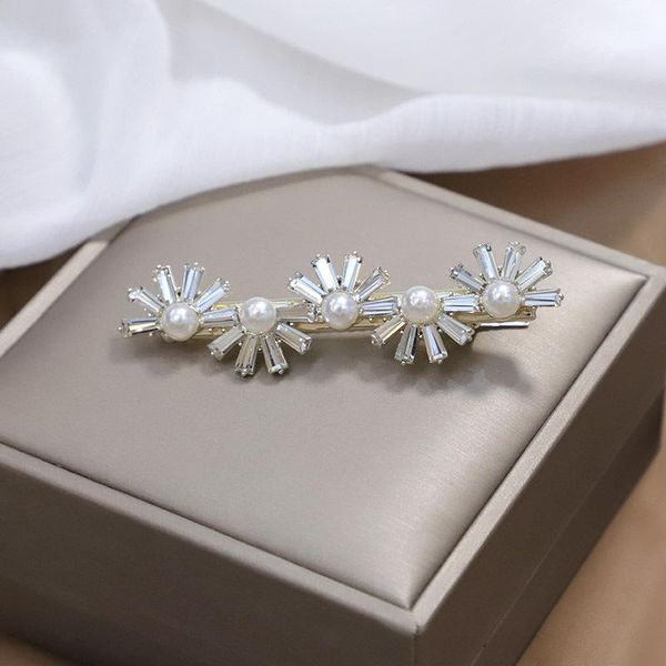 hair clips & barrettes korean fashion duckbill clip cz zircons daisy women accessories sweet cute girls side or hairpin wholesale, Golden;silver
hair clips & barrettes korean fashion duckbill clip cz zircons daisy women accessories sweet cute girls side or hairpin wholesale, Golden;silver