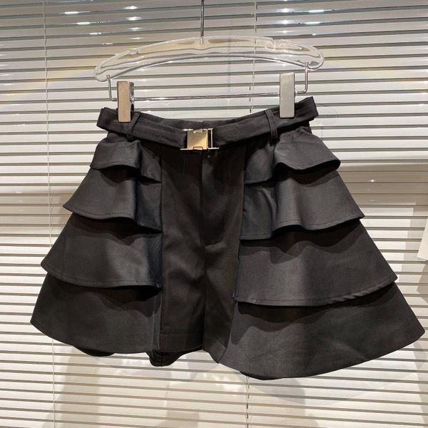 women's shorts 2021 autumn short female fashion casual temperament metal buckle belt multi-layer lace, White;black
women's shorts 2021 autumn short female fashion casual temperament metal buckle belt multi-layer lace, White;black