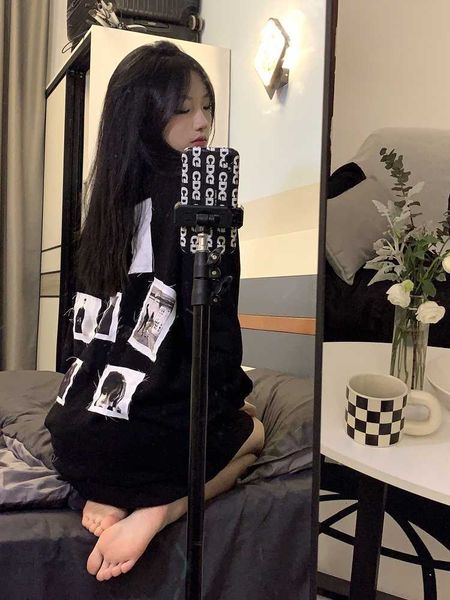 men's t-shirts 997shop niche removable cross patch pullover long sleeve men's and women's loose sweater set for life, White;black
men's t-shirts 997shop niche removable cross patch pullover long sleeve men's and women's loose sweater set for life, White;black