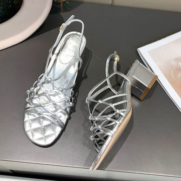 70% off wholesale flip-flops sandalias summer ladies retro chaussure femme hollow leather sole sandals women mid heel shoes female, Black
70% off wholesale flip-flops sandalias summer ladies retro chaussure femme hollow leather sole sandals women mid heel shoes female, Black
