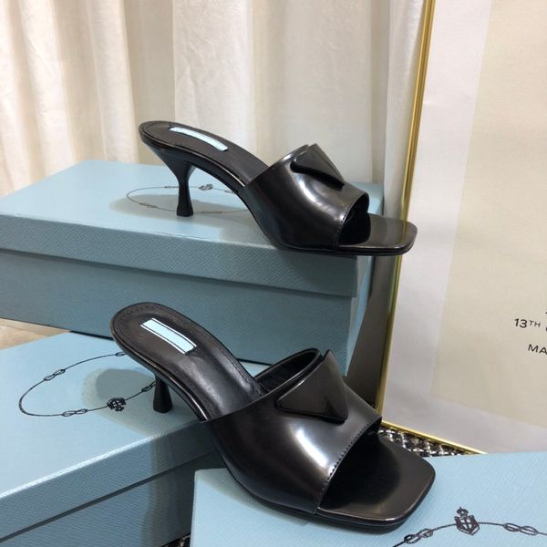triangular slipper new luxurious designer brushed leather slides flat bottom elegant and casual outdoor women's square head slippers wi, Black
triangular slipper new luxurious designer brushed leather slides flat bottom elegant and casual outdoor women's square head slippers wi, Black