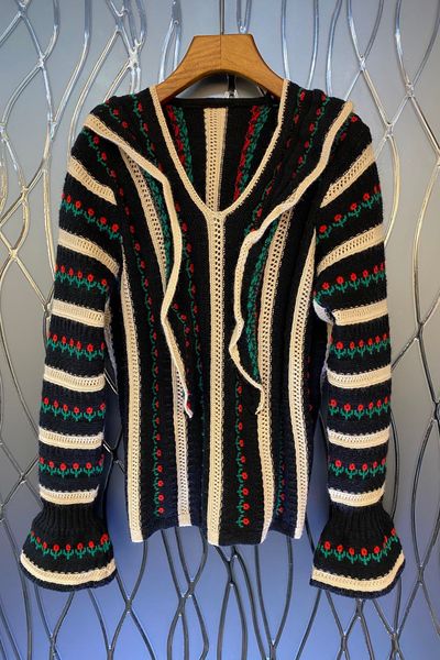 design sense niche v-neck hollow knitwear womens autumn european and american new retro style sweater 9y, White
design sense niche v-neck hollow knitwear womens autumn european and american new retro style sweater 9y, White