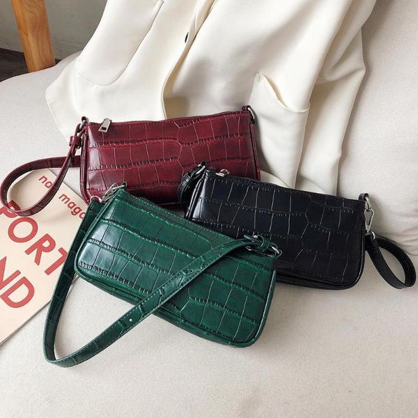 handbag women luxurys designers bags 2021 crossbody bag retro crocodile leather t purse multi pochette louisbags_18
handbag women luxurys designers bags 2021 crossbody bag retro crocodile leather t purse multi pochette louisbags_18
