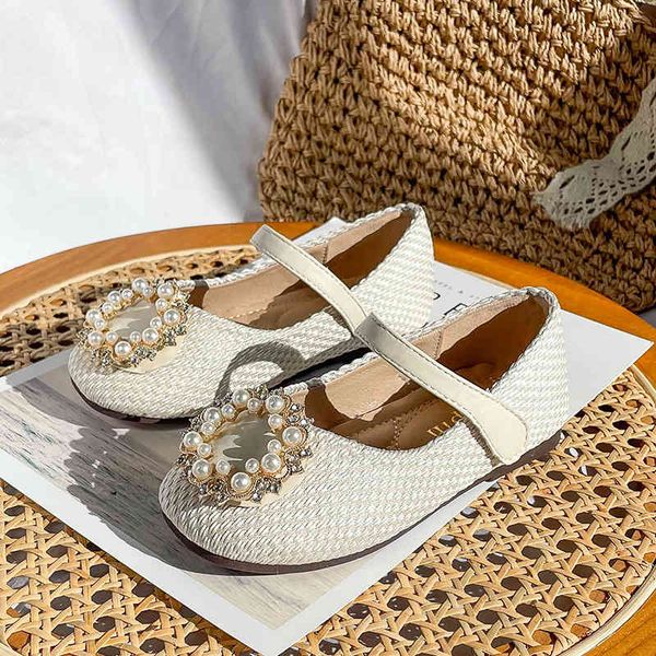 baby shoes shallow mouth low children's women's pearl metal buckle exotic princess soft sole comfortable, Black
baby shoes shallow mouth low children's women's pearl metal buckle exotic princess soft sole comfortable, Black