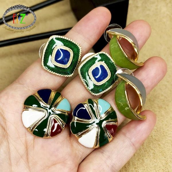 stud f.j4z 2021 women's enamel earrings designer stylish statement lady special gifts for x'mas anti-allertic jewel, Golden;silver
stud f.j4z 2021 women's enamel earrings designer stylish statement lady special gifts for x'mas anti-allertic jewel, Golden;silver
