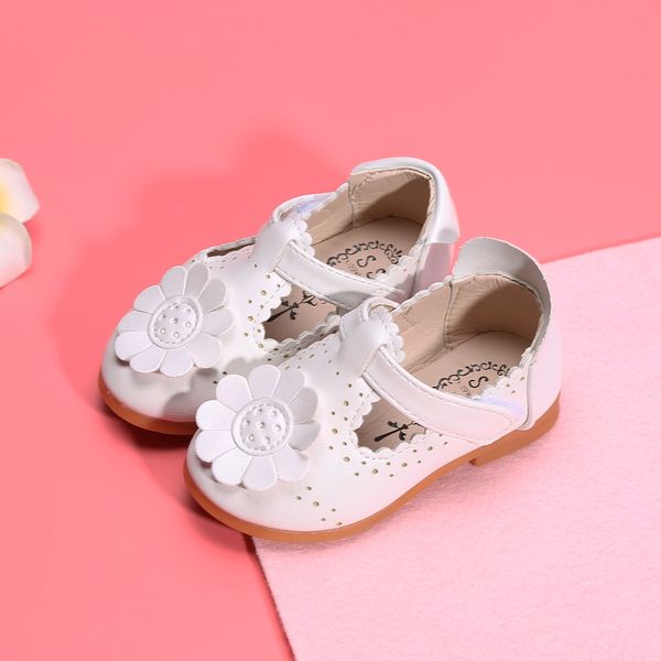 childrens small shoes womens princess shoes spring and autumn childrens shoes korean version of the hollow girl, Black;red
childrens small shoes womens princess shoes spring and autumn childrens shoes korean version of the hollow girl, Black;red