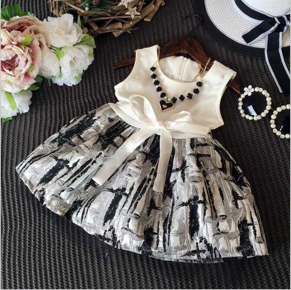classic white and black cici girl boutique dresses stylish children summer sundress baby gown tiered dress 210529, Red;yellow
classic white and black cici girl boutique dresses stylish children summer sundress baby gown tiered dress 210529, Red;yellow