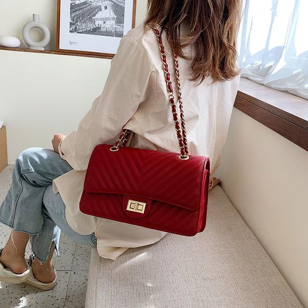 fashion chain pu leather crossbody bags for women ladies shoulder bag luxury female small handbags messenger cross body
fashion chain pu leather crossbody bags for women ladies shoulder bag luxury female small handbags messenger cross body