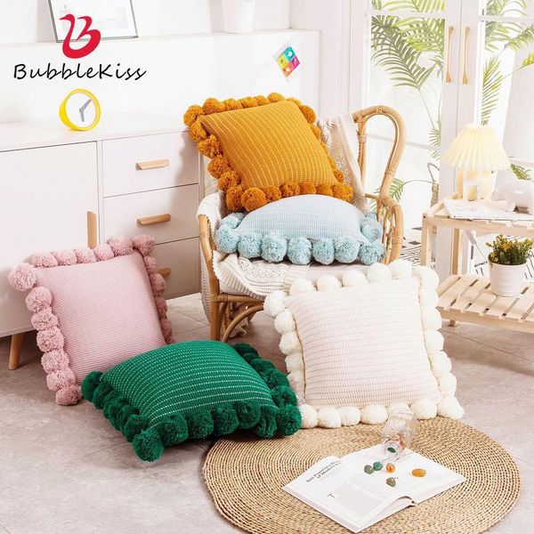 cushion/decorative pillow bubble kiss 45x45cm square cover pure color simple design cushion case plush balls edge bedding pillowcase
cushion/decorative pillow bubble kiss 45x45cm square cover pure color simple design cushion case plush balls edge bedding pillowcase