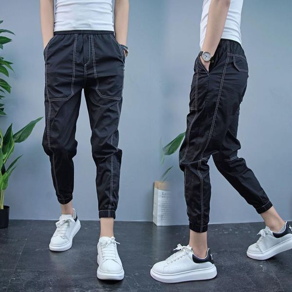 youth jeans wash pocket mid-waist temperament regular men's fashion nine-point pants trend, Black
youth jeans wash pocket mid-waist temperament regular men's fashion nine-point pants trend, Black