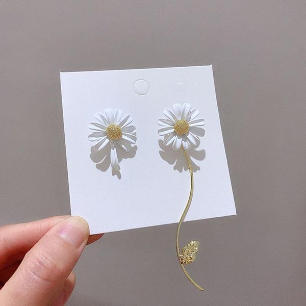 stud korean fashion retro daisy flower earrings for women vintage gold asymmetry pendientes brincos earring jewelry bijoux femme, Golden;silver
stud korean fashion retro daisy flower earrings for women vintage gold asymmetry pendientes brincos earring jewelry bijoux femme, Golden;silver