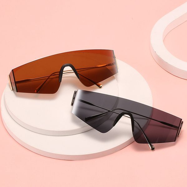 design sunglasses new hip hop cool riding one piece metal men's and women's fashion street, White;black
design sunglasses new hip hop cool riding one piece metal men's and women's fashion street, White;black