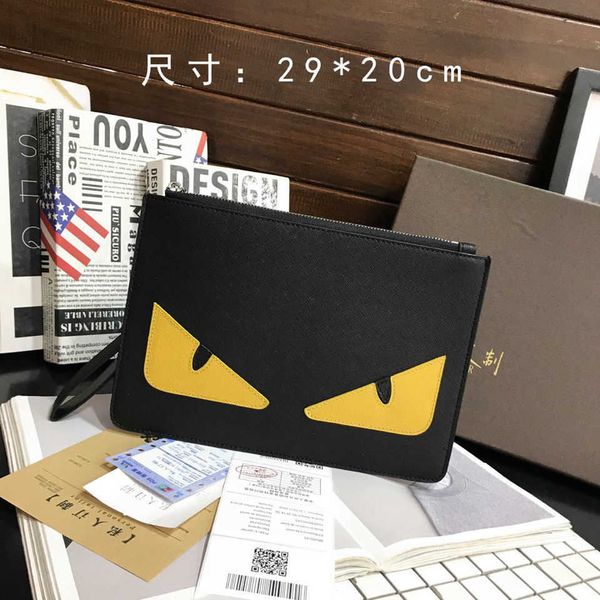 f little monster men's and women's universal handbag fashion versatile network popular couple's handbag envelope wash bag ysj
f little monster men's and women's universal handbag fashion versatile network popular couple's handbag envelope wash bag ysj
