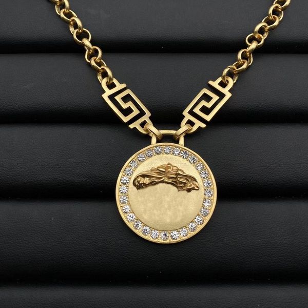 manufacturers wholesaler luxury retro pendant necklaces for woman men vintage 18k fashion brand design brass gold plated european size penda, Silver
manufacturers wholesaler luxury retro pendant necklaces for woman men vintage 18k fashion brand design brass gold plated european size penda, Silver