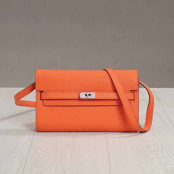 luxury handbags spring and summer new carry second generation leather small long wallet women's slung one shoulder mini mobile bag e8bw
luxury handbags spring and summer new carry second generation leather small long wallet women's slung one shoulder mini mobile bag e8bw