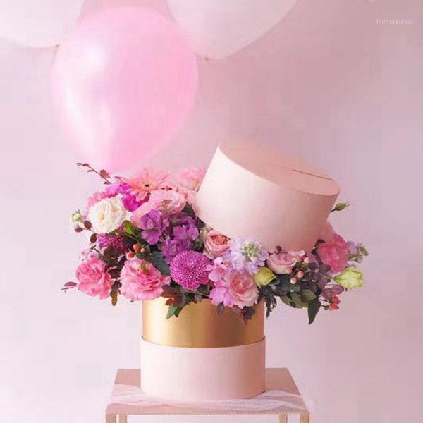 gift wrap valentine's day round hug bucket flower box girlfriend wedding birthday decoration1
gift wrap valentine's day round hug bucket flower box girlfriend wedding birthday decoration1