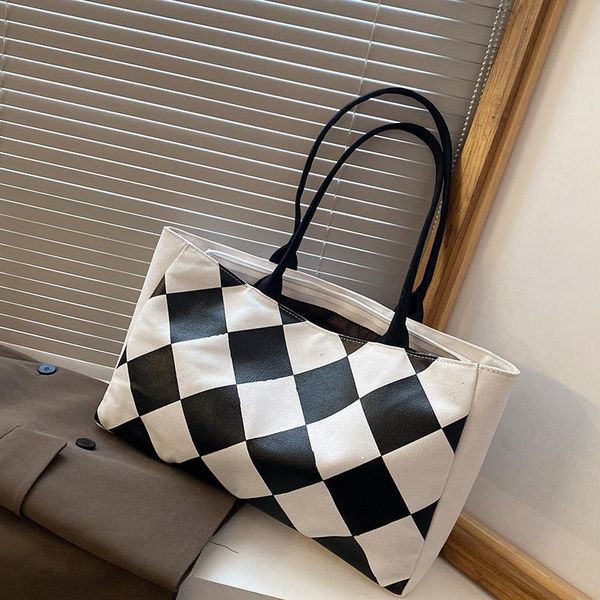 evening bags 2021 plaid large tote bag winter high-quality canvas women designer handbag high capacity shoulder messenger
evening bags 2021 plaid large tote bag winter high-quality canvas women designer handbag high capacity shoulder messenger