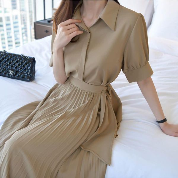 casual dresses 2021 korean autumn bubble sleeve office high waist pleated slim quality midi dress two suit fashion temperament drss, Black;gray
casual dresses 2021 korean autumn bubble sleeve office high waist pleated slim quality midi dress two suit fashion temperament drss, Black;gray