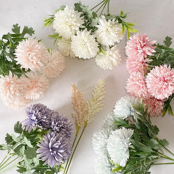 decorative flowers & wreaths 5 heads artificial silk dandelion bride flower fake hydrangea for wedding party home decoration
decorative flowers & wreaths 5 heads artificial silk dandelion bride flower fake hydrangea for wedding party home decoration