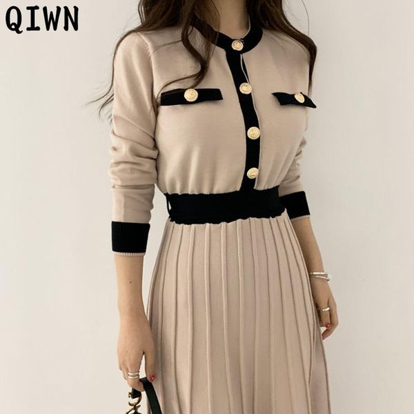 casual dresses one-piece woman knit dress 2021 autumn korean office pleated slim winter women knitted sweater lady midi rob, Black;gray
casual dresses one-piece woman knit dress 2021 autumn korean office pleated slim winter women knitted sweater lady midi rob, Black;gray