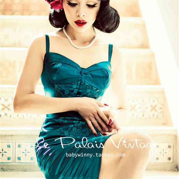 women's t-shirt freight [ping le palais limited edition vintage retro elegant lace malachite seam green corset /bodycon, White
women's t-shirt freight [ping le palais limited edition vintage retro elegant lace malachite seam green corset /bodycon, White