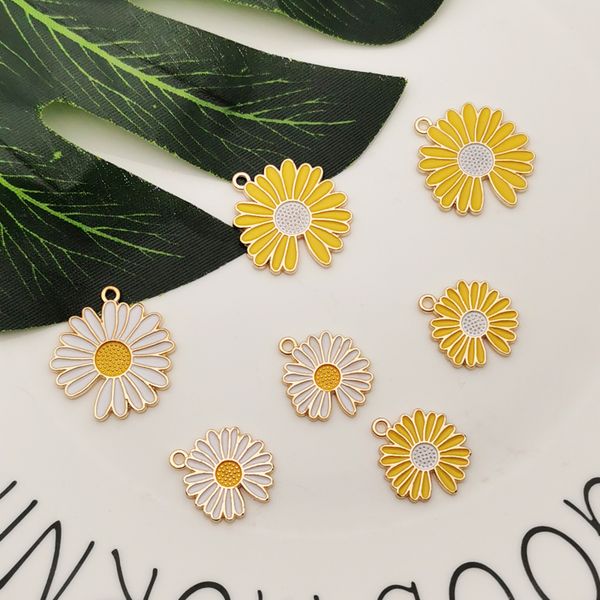 10pcs enamel charms oil drop chrysanthemum flowers pendants for women jewelry diy bracelet earring accessories, Bronze;silver
10pcs enamel charms oil drop chrysanthemum flowers pendants for women jewelry diy bracelet earring accessories, Bronze;silver