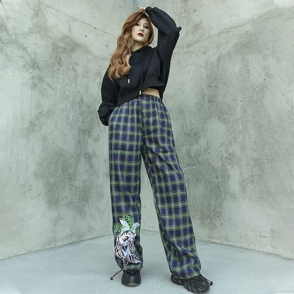 shirt 2021 spring and summer new drape female plaid are thin, casual long-legged, black-waisted with straight leg pants, White
shirt 2021 spring and summer new drape female plaid are thin, casual long-legged, black-waisted with straight leg pants, White