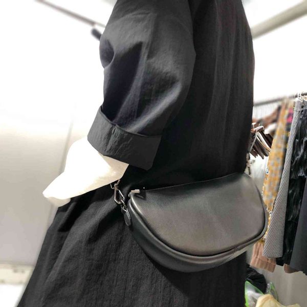 leather handmade forest head leather single shoulder crossbody bag chest crescent bag (large) black friday 96ty
leather handmade forest head leather single shoulder crossbody bag chest crescent bag (large) black friday 96ty