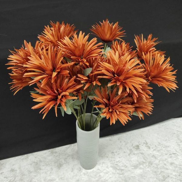 70cm artificial multicolor chrysanthemum silk cloth wedding plant diy flower arrangement material el party year home deco decorative flowers
70cm artificial multicolor chrysanthemum silk cloth wedding plant diy flower arrangement material el party year home deco decorative flowers