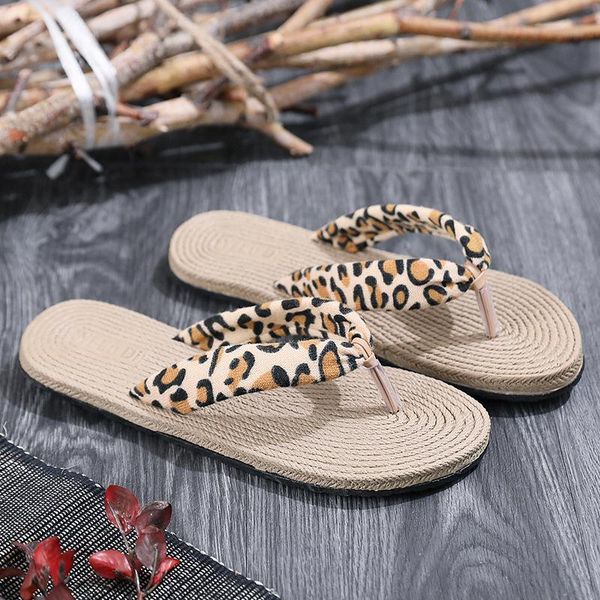 slippers fashion flat sandal beach shoes floral flip flops sandals thongs imitation rope travel flip-flops, Black
slippers fashion flat sandal beach shoes floral flip flops sandals thongs imitation rope travel flip-flops, Black