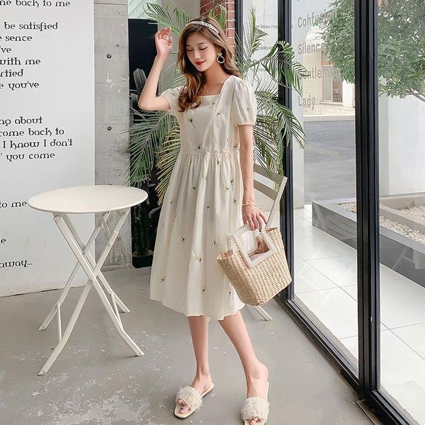 maternity dresses summer pregnant women breastfeeding dress floral embroidery hubble-bubble sleeve square collar nursing cute, White
maternity dresses summer pregnant women breastfeeding dress floral embroidery hubble-bubble sleeve square collar nursing cute, White