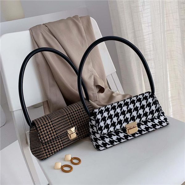 fashion vintage handbag print letter large size shopping bag all match crossbody 2021 tote ins women wallets, Red;black
fashion vintage handbag print letter large size shopping bag all match crossbody 2021 tote ins women wallets, Red;black