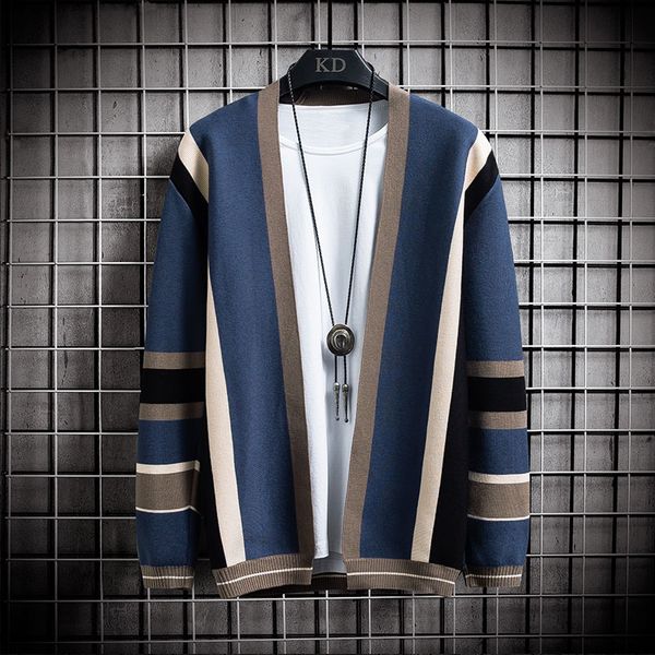 men's sweaters autumn cardigan men's fashion 2021 button decoration korean sweater front pocket casual jacket, White;black
men's sweaters autumn cardigan men's fashion 2021 button decoration korean sweater front pocket casual jacket, White;black