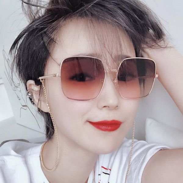 fashion sunglasses frames chic no chain frame women 2021 alloy black square sun glasses female vintage shades ins
fashion sunglasses frames chic no chain frame women 2021 alloy black square sun glasses female vintage shades ins