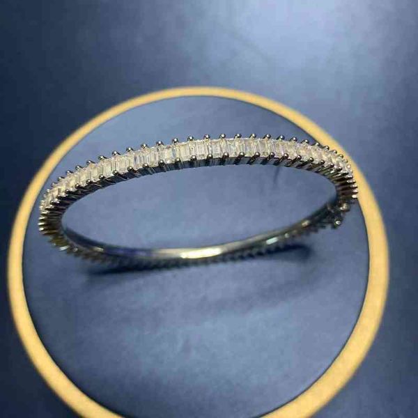 bangle charm bracelets family a's t square diamond bracelet women's round row drill french cold wind gold-plated straight, Golden;silver
bangle charm bracelets family a's t square diamond bracelet women's round row drill french cold wind gold-plated straight, Golden;silver