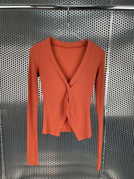 women's sweaters the early autumn 2021 v is gotten render unlined upper garment 0911, White;black
women's sweaters the early autumn 2021 v is gotten render unlined upper garment 0911, White;black