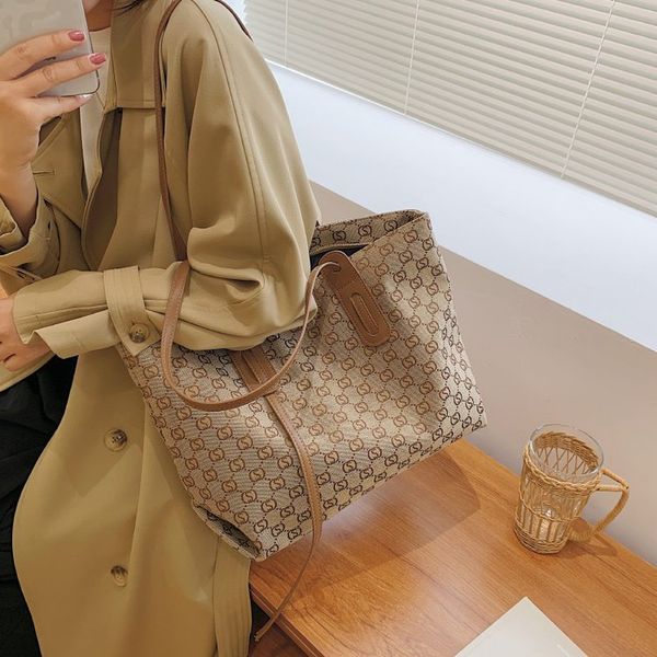 and winter new women's bag fashion simple versatile large classic printing leisure commuter backpack purse sale
and winter new women's bag fashion simple versatile large classic printing leisure commuter backpack purse sale