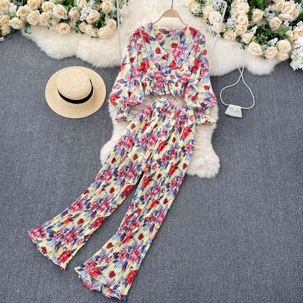 singreiny women autumn korean print set turn-down collar puff sleeve short +high waist pleated long pants two pieces set 210419, White
singreiny women autumn korean print set turn-down collar puff sleeve short +high waist pleated long pants two pieces set 210419, White