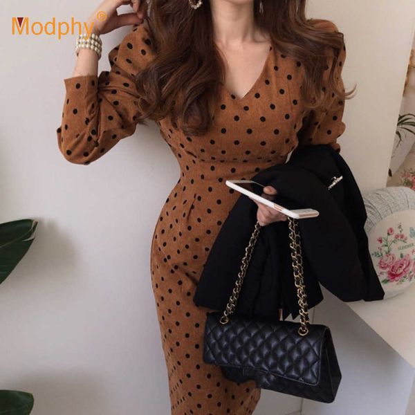 french style autumn women casual polka dot print evening party corduroy dresses eleagnt lace-up slim fashion 210527, Black;gray
french style autumn women casual polka dot print evening party corduroy dresses eleagnt lace-up slim fashion 210527, Black;gray