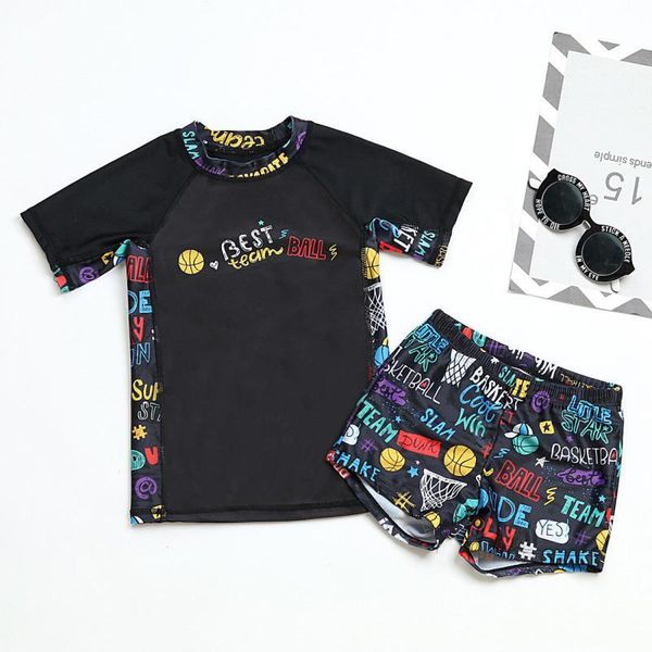 summer swimwear boys two pieces swimsuit baby skin care long sleeve graffiti printed bathing suit kids children swimwear 210413, White
summer swimwear boys two pieces swimsuit baby skin care long sleeve graffiti printed bathing suit kids children swimwear 210413, White