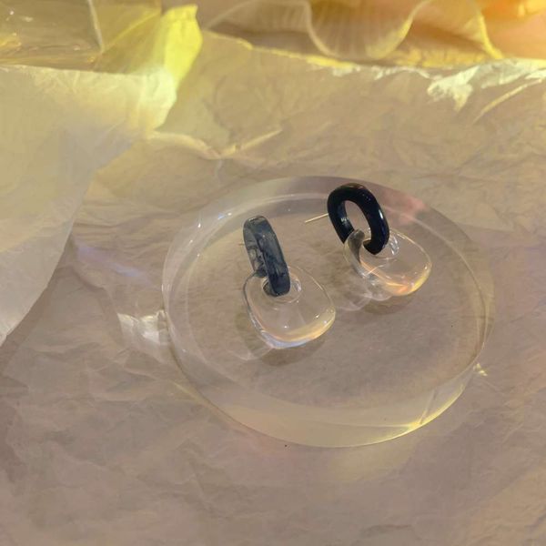 transparent earrings for women
transparent earrings for women