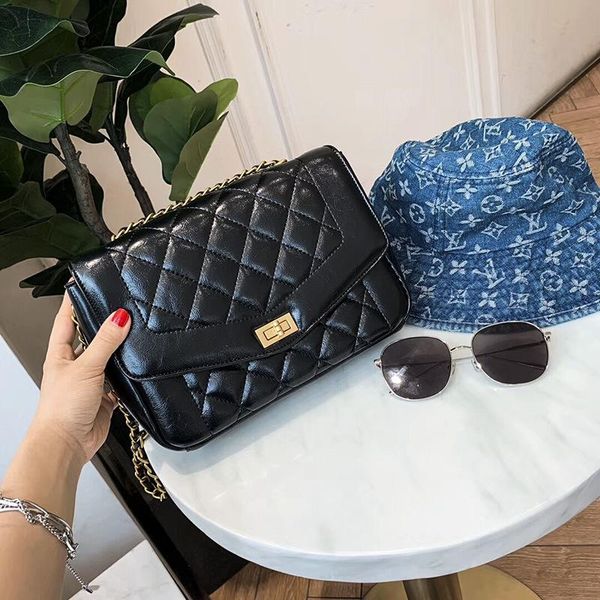 evening bags 2021 all-match simple rhombus chain bag retro lock shoulder diagonal small square fashionable purses handbags women
evening bags 2021 all-match simple rhombus chain bag retro lock shoulder diagonal small square fashionable purses handbags women