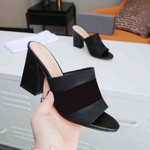womens est summer high heels slippers slides striped sandals ladies casual scuffs block heel sandal outdoor shopping letters slipper with, Black
womens est summer high heels slippers slides striped sandals ladies casual scuffs block heel sandal outdoor shopping letters slipper with, Black