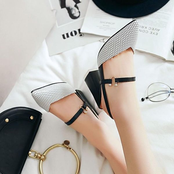 oversized high heels sandals women shoes woman summer ladies back-air thick heel v-tip shallow, Black
oversized high heels sandals women shoes woman summer ladies back-air thick heel v-tip shallow, Black