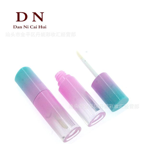 factory wholesale design dn new gradual change triangle lip glaze empty lip color tube
factory wholesale design dn new gradual change triangle lip glaze empty lip color tube