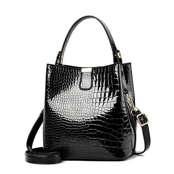 shoulder bags 2021 genuine leather women fashion handbags crocodile pattern female messenger bag crossbody tote
shoulder bags 2021 genuine leather women fashion handbags crocodile pattern female messenger bag crossbody tote