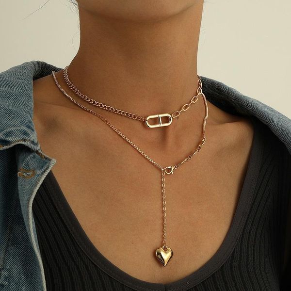 chokers multi-layer choker necklace for women alloy heart pendant lady party accessories luxury fashion jewelry 2021, Golden;silver
chokers multi-layer choker necklace for women alloy heart pendant lady party accessories luxury fashion jewelry 2021, Golden;silver