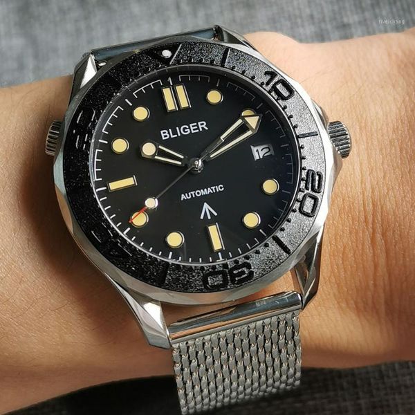 wristwatches 41mm automatic men's watch japan miyota8215 nh35a movement black dial sapphire date aluminum bezel insert mesh strap, Slivery;brown
wristwatches 41mm automatic men's watch japan miyota8215 nh35a movement black dial sapphire date aluminum bezel insert mesh strap, Slivery;brown