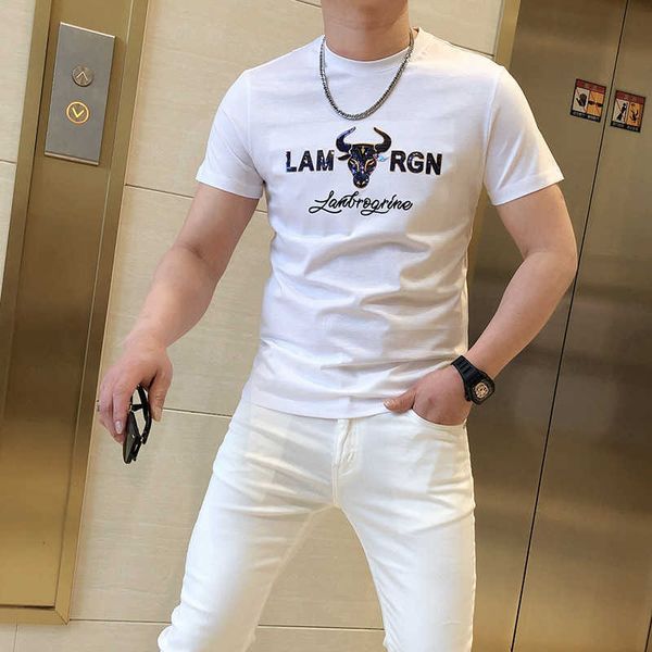 w0537 new fashion brand fashionable embroidery niuliang piece handsome round neck sleeve short sleeve t-shirt men's fashion, White;black 
w0537 new fashion brand fashionable embroidery niuliang piece handsome round neck sleeve short sleeve t-shirt men's fashion, White;black