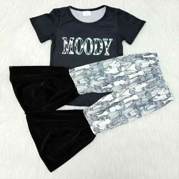 sell style girl outfit fashion letter printed with moody shirt and bell pants set toddler horse pattern clothes, White
sell style girl outfit fashion letter printed with moody shirt and bell pants set toddler horse pattern clothes, White